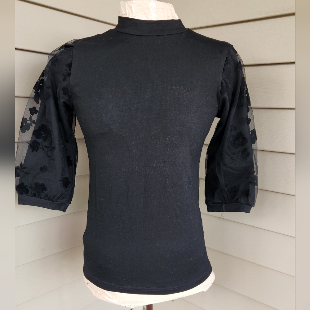 NEW Black Floral Lace Mesh 3/4 Sleeve Shirt